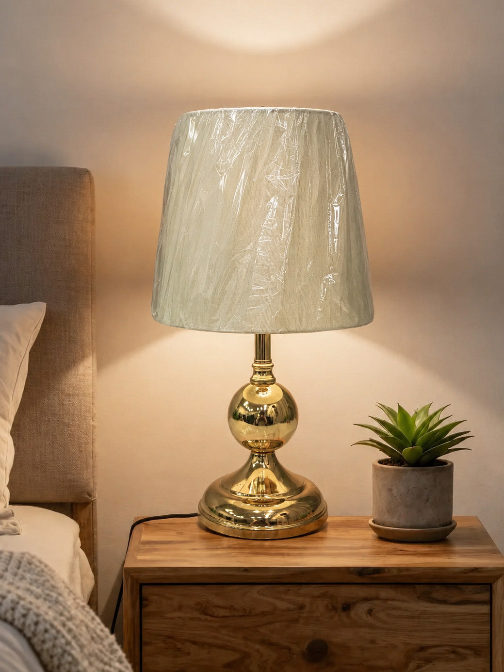 (TL1013) Table Lamp