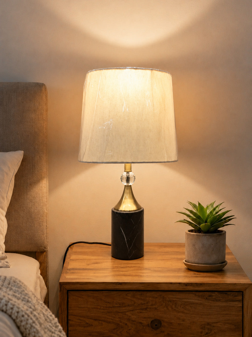 (TL106) Table Lamp