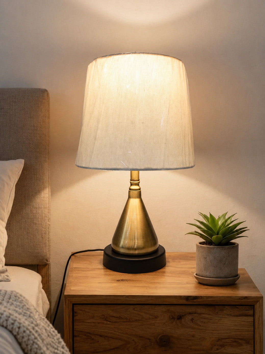 (TL109) Table Lamp