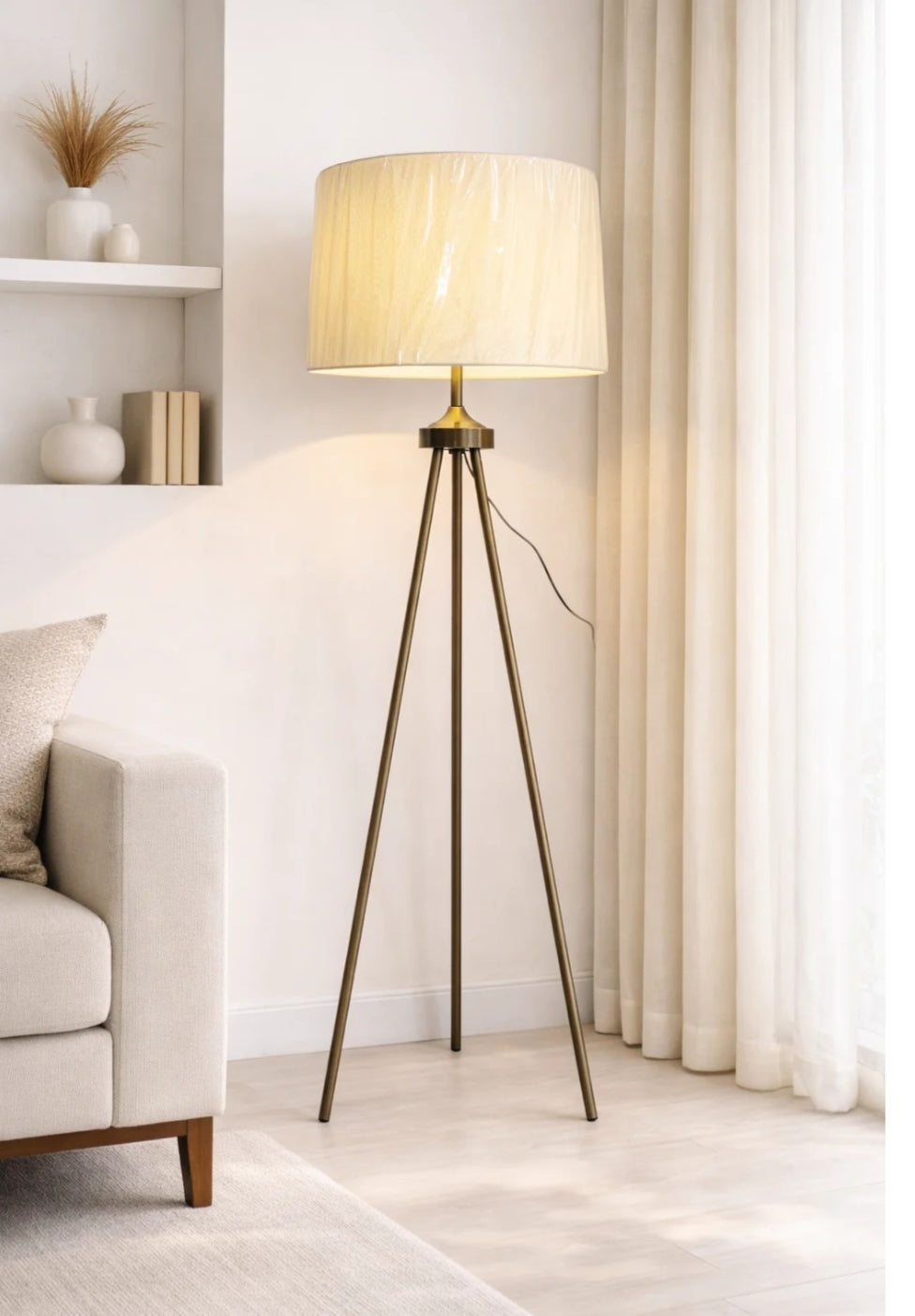 Tripod Lamp - DEMO