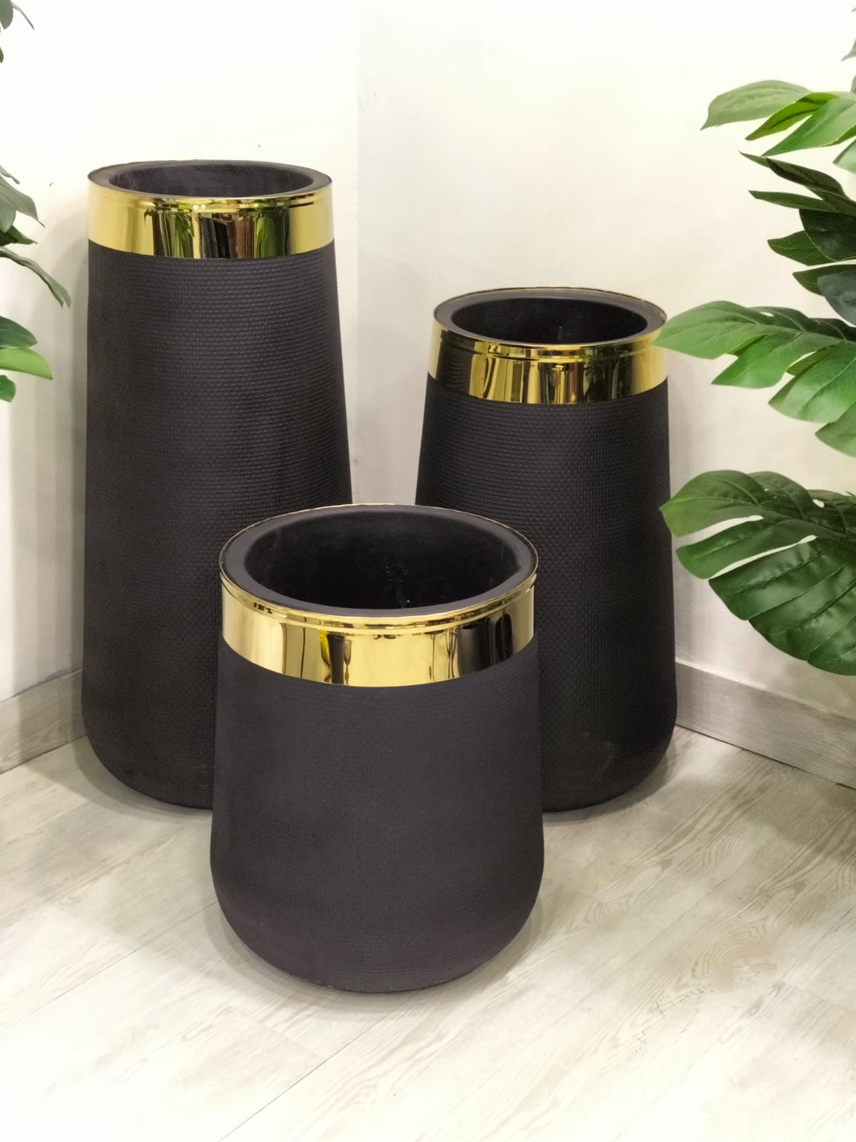 pots